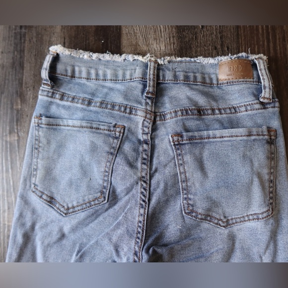 Denim Couture by Smith Denim House Women's Light Blue Stylish Skinny Jeans - Picture 4 of 11